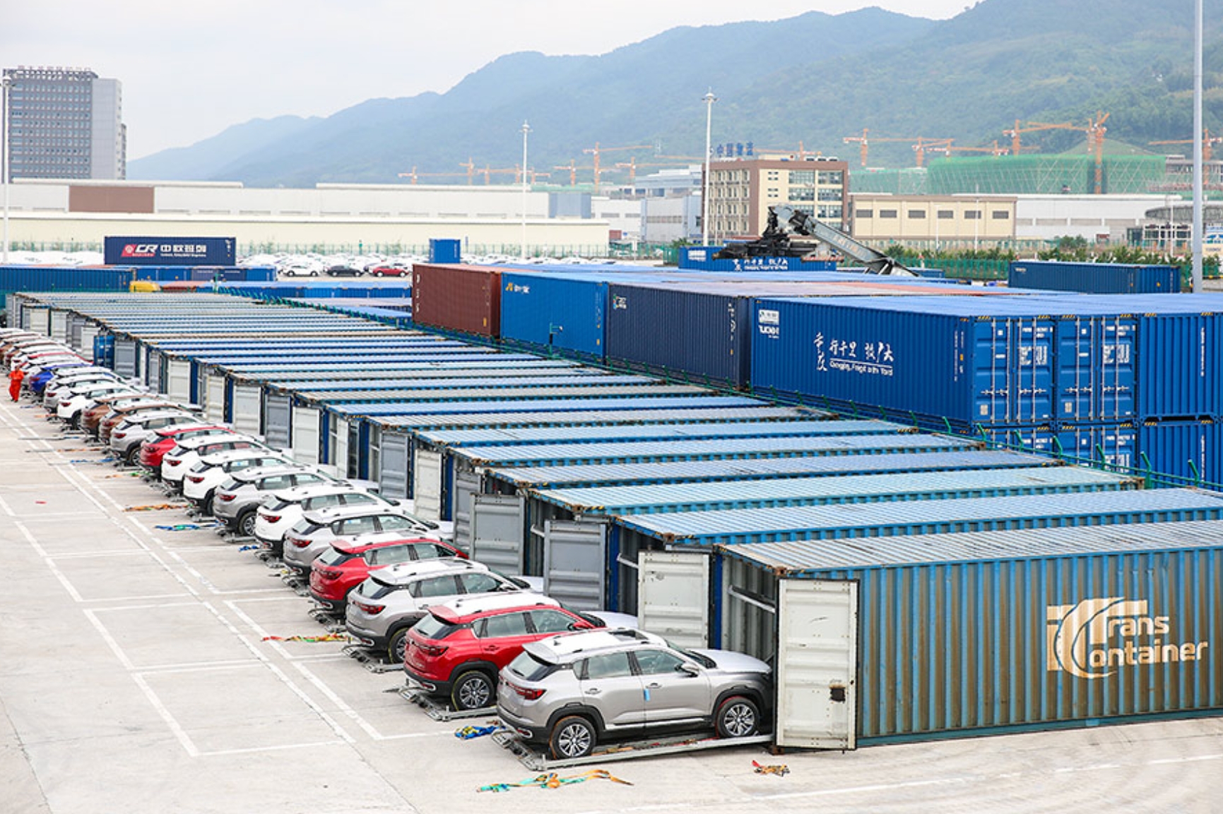 截至6月底，重庆已出口二手车12796辆，金额3.6亿美元